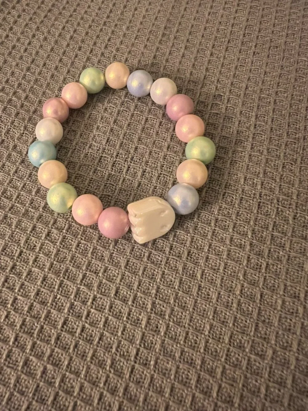 Designs by Forte Glow-In-The-Dark Ghost Pastel Pearl Stretch Bracelet